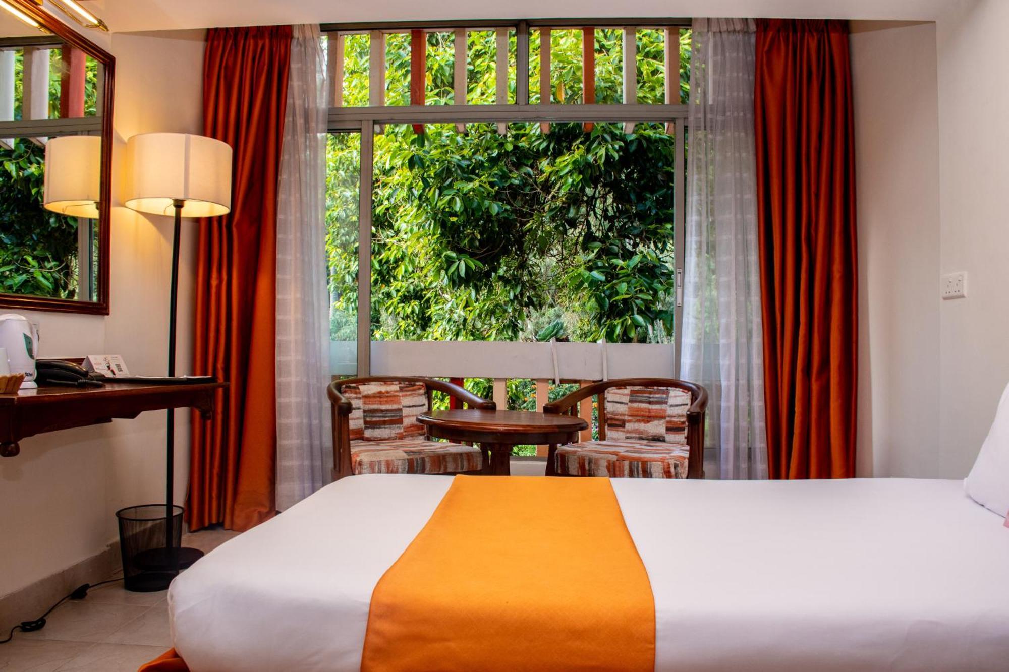 Hotel Boulevard Nairobi, City Centre Cbd Екстериор снимка