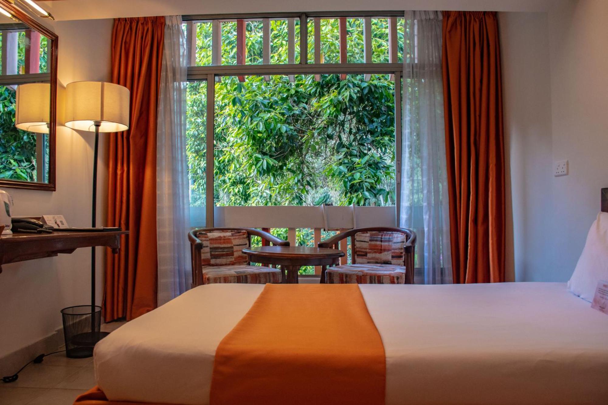 Hotel Boulevard Nairobi, City Centre Cbd Екстериор снимка