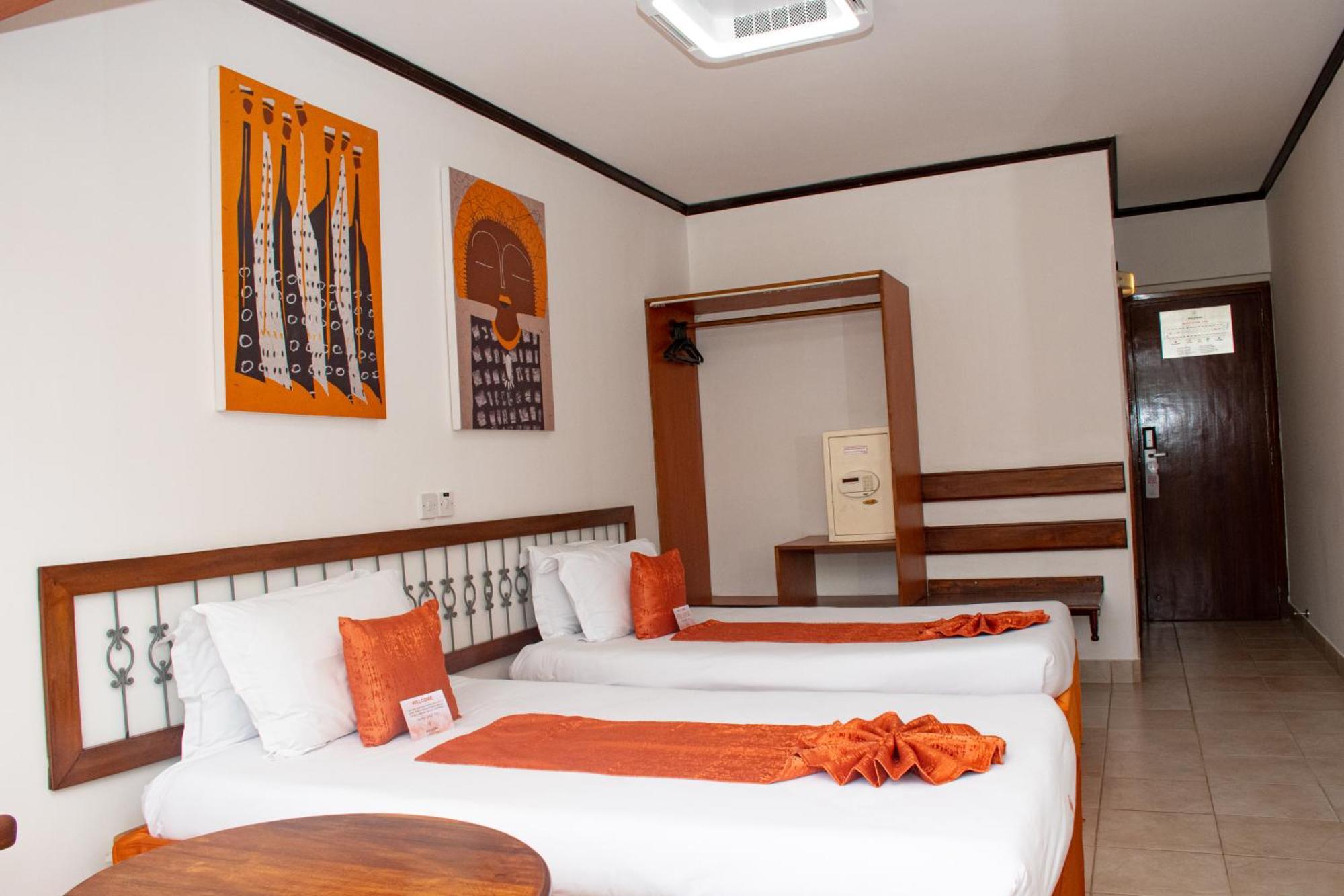 Hotel Boulevard Nairobi, City Centre Cbd Екстериор снимка