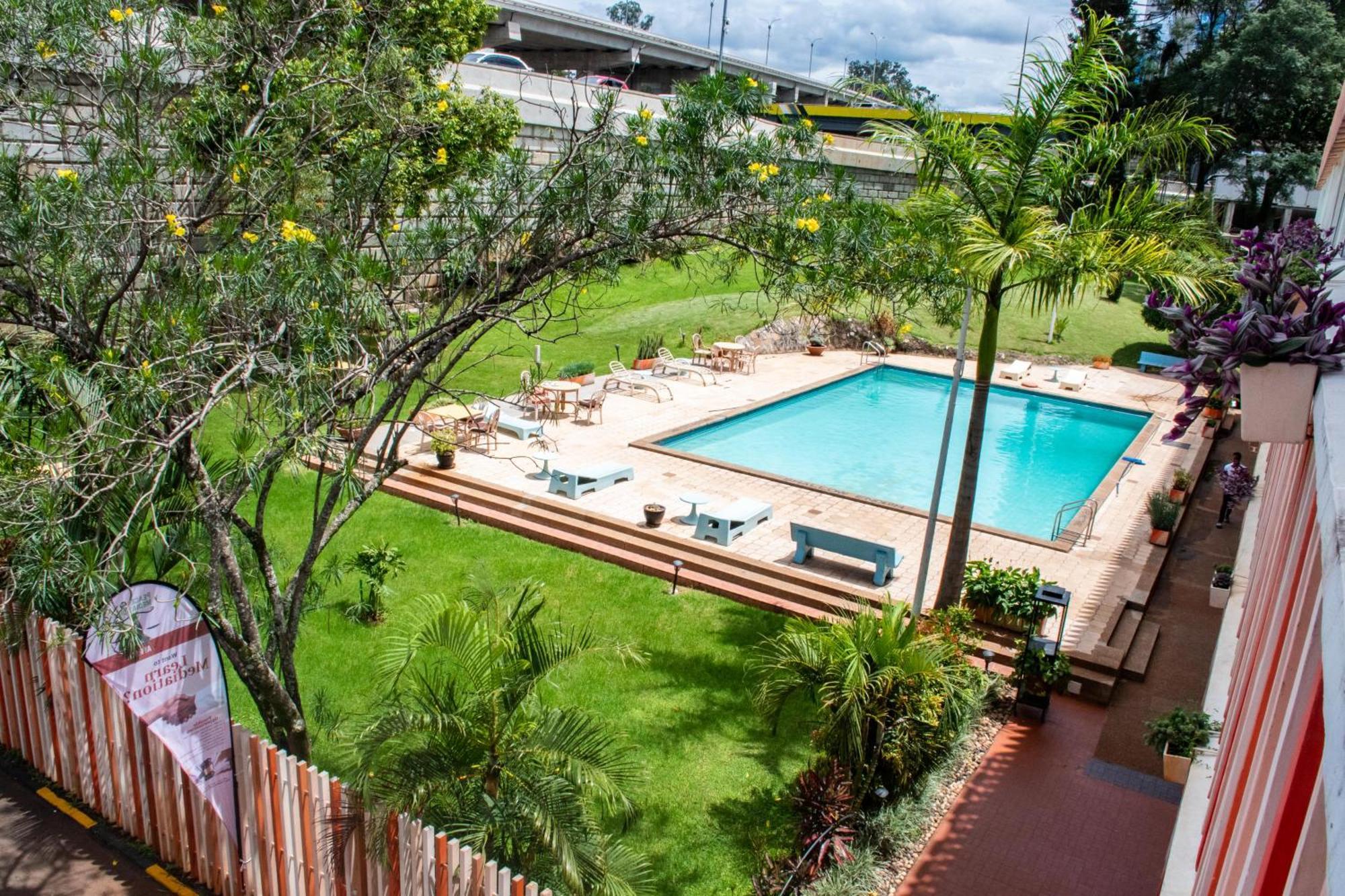 Hotel Boulevard Nairobi, City Centre Cbd Екстериор снимка