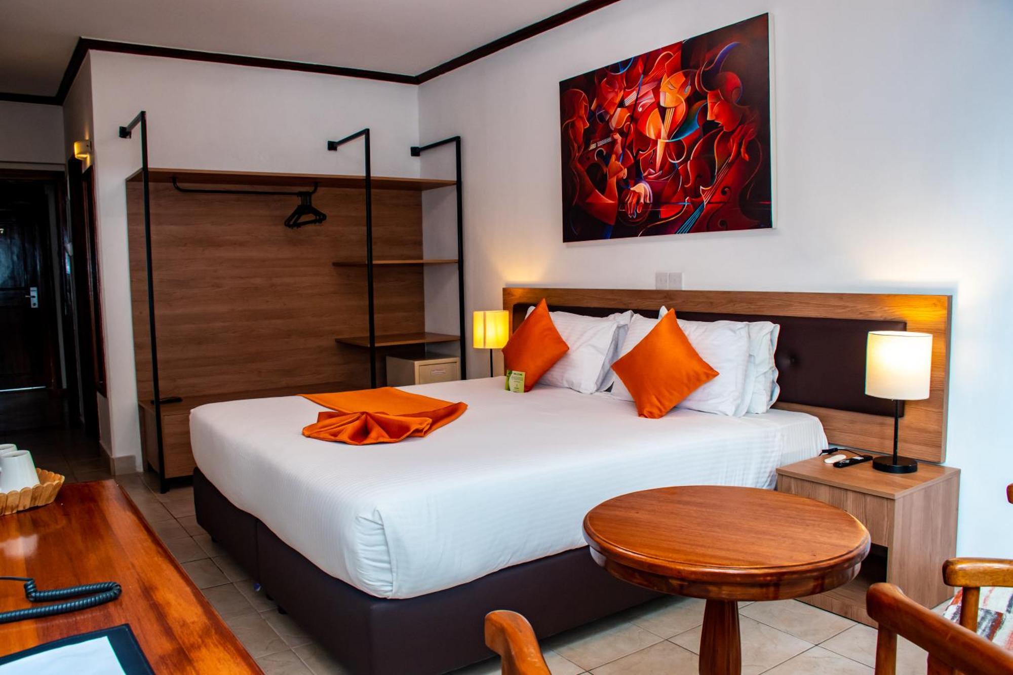 Hotel Boulevard Nairobi, City Centre Cbd Екстериор снимка