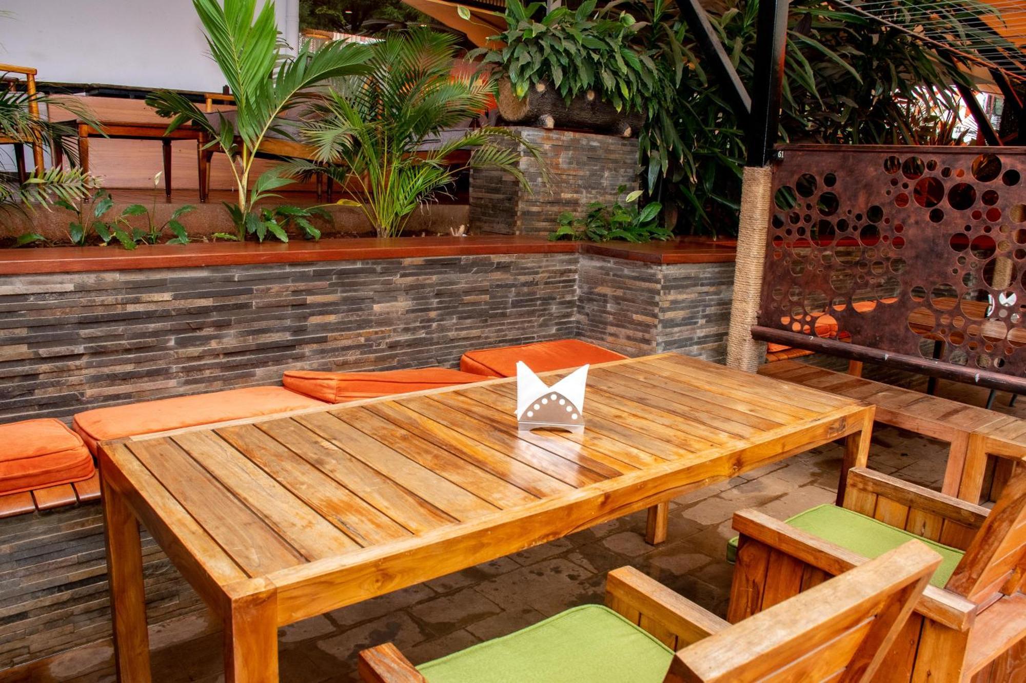 Hotel Boulevard Nairobi, City Centre Cbd Екстериор снимка